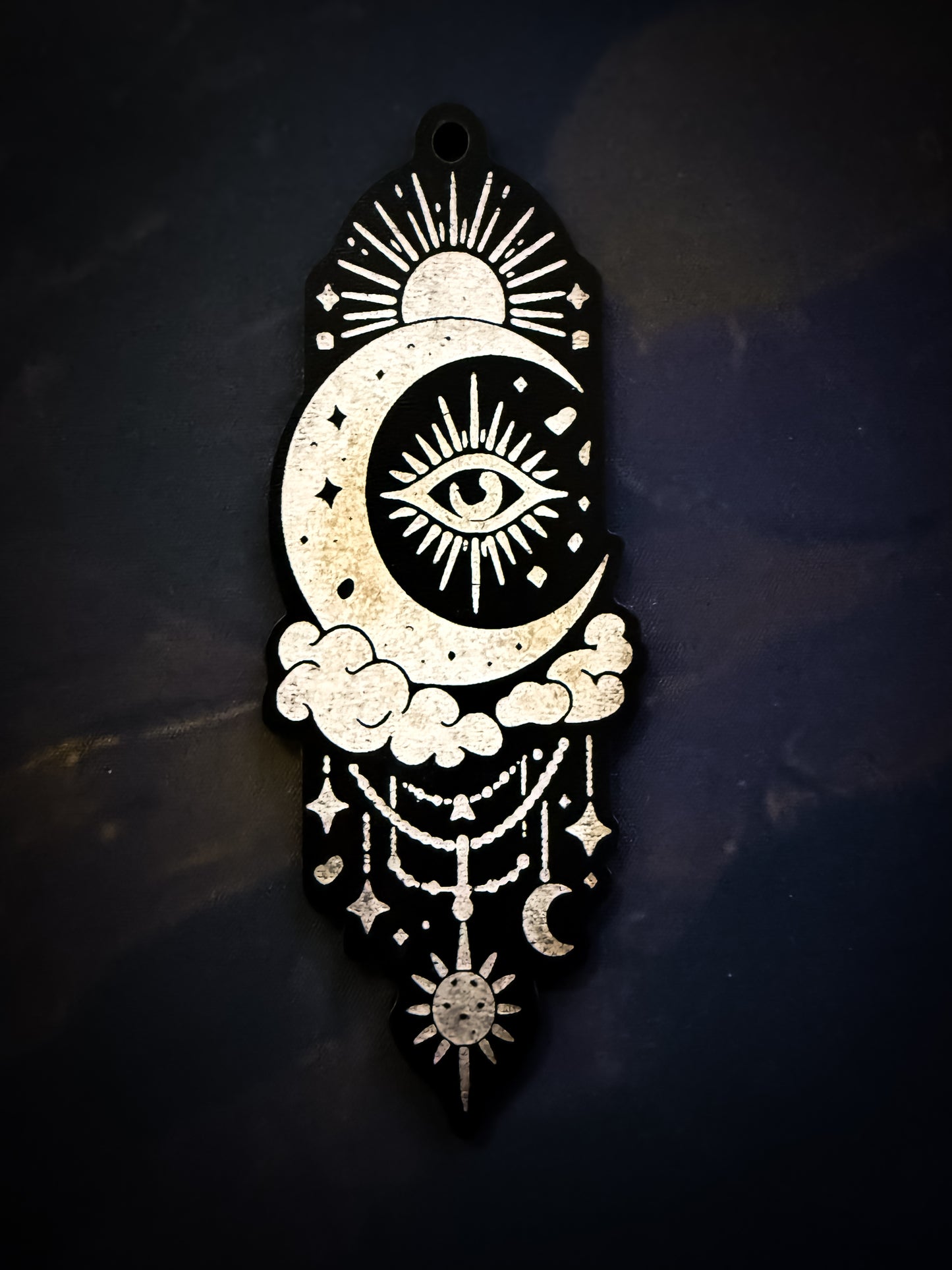 DSB-010: Lone Moon