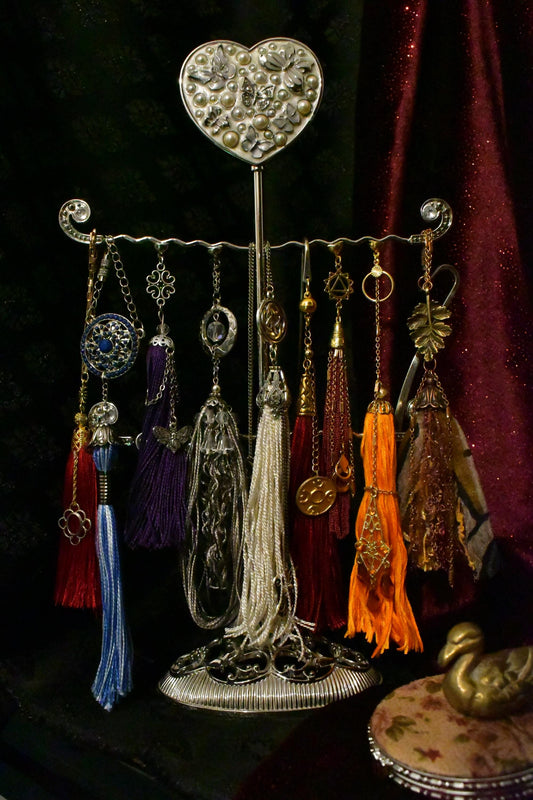 DST-006: Pale Mournwing