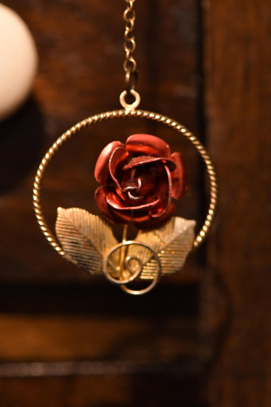 DST-009: The Tethered Rose